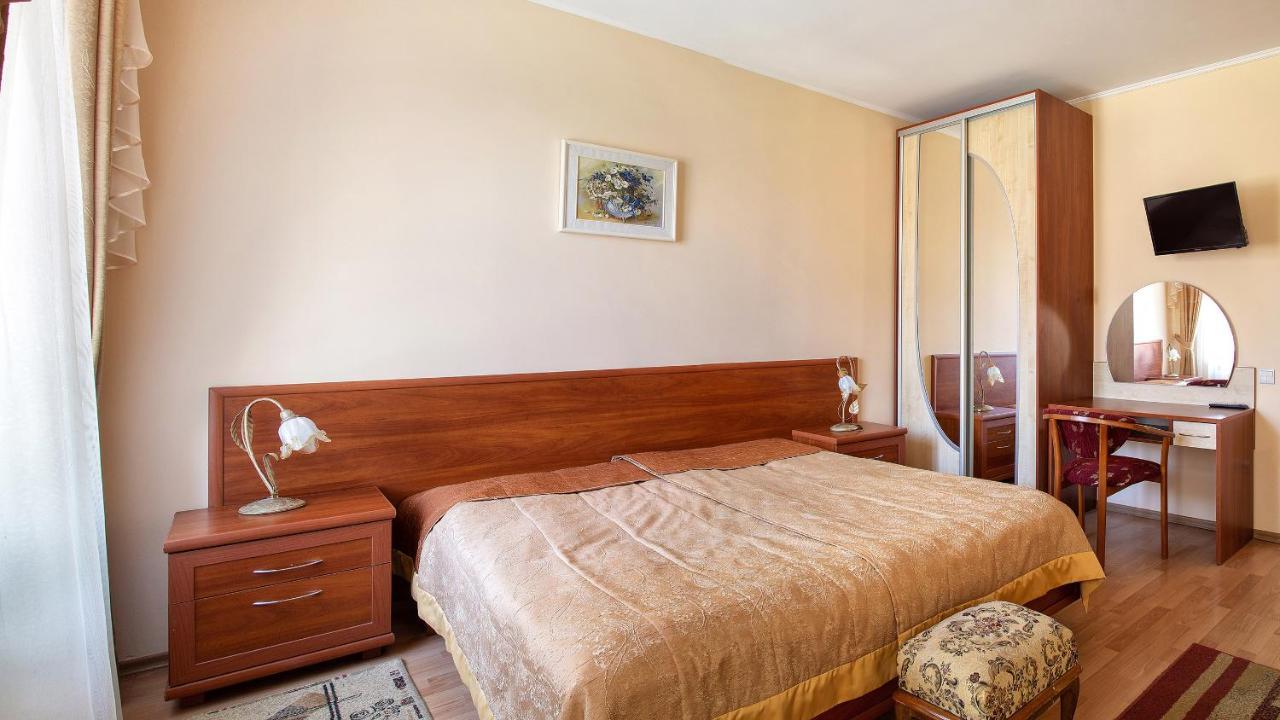 Villa Marta Truskavets Buitenkant foto